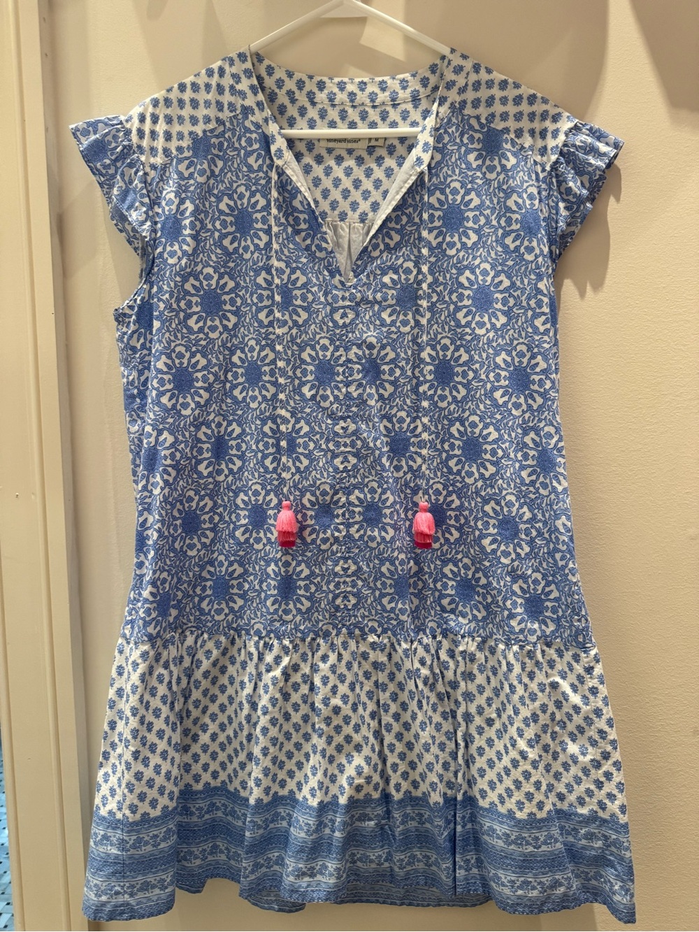 Vineyard Vines Blue White Floral Tassel Dress Size Medium Lined